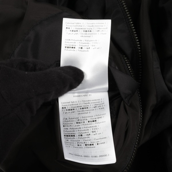 ヴァレンチノ(Valentino)ヴァレンチノ ロックスタッズ ブルゾン 衣料品