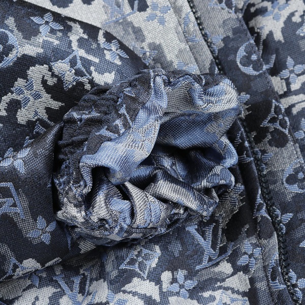 ルイ・ヴィトン(LOUIS VUITTON)ルイ・ヴィトン モノグラムタペストリー