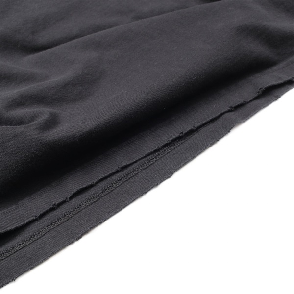 バレンシアガ BALENCIAGA メタルロゴ カットソー 衣料品 トップス コットン メンズ レディース ブラック系 【中古】 中古・古着通販】BALENCIAGA (バレンシアガ) BALENCIAGA メタルロゴT