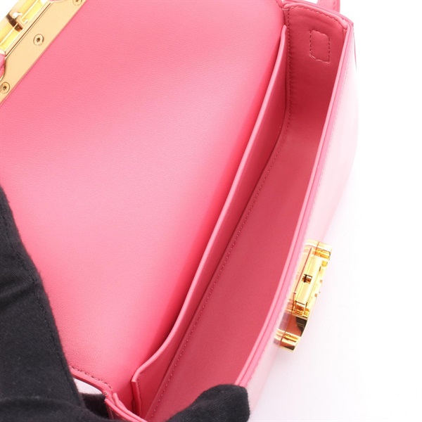 セリーヌ(CELINE)セリーヌ クロード トリオンフ ショルダーバッグ