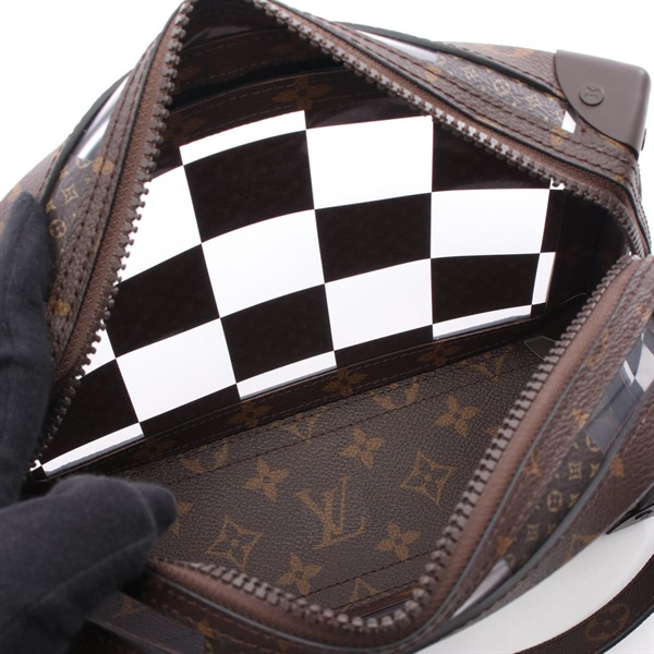 【中古】 LOUIS VUITTON ルイ・ヴィトン  M20871 モノグラム チェス スリム ソフトトランク ショルダーバッグ クリア PVC メンズ レディース ブラウン 25003573 KJ ルイ・ヴィトン(LOUIS VUITTON)ルイ・ヴィトン スリムソフトトランク