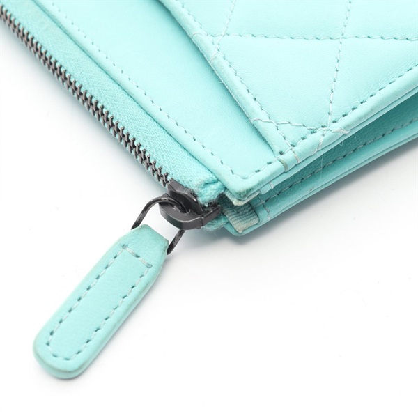 シャネル(CHANEL)シャネル マトラッセ フラグメントケース カード