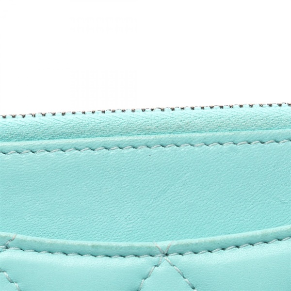 シャネル(CHANEL)シャネル マトラッセ フラグメントケース カード