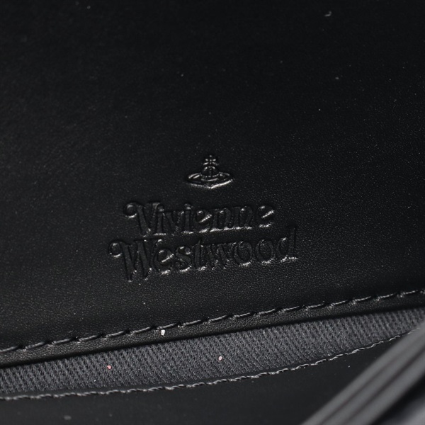 ヴィヴィアンウエストウッド(Vivienne Westwood)ヴィヴィアンウエスト