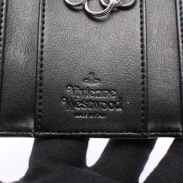 ヴィヴィアンウエストウッド(Vivienne Westwood)ヴィヴィアン