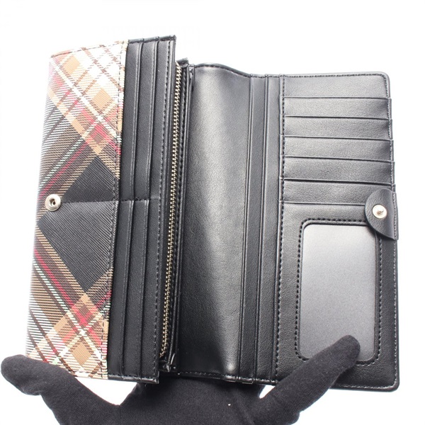 ヴィヴィアンウエストウッド(Vivienne Westwood)ヴィヴィアンウエスト