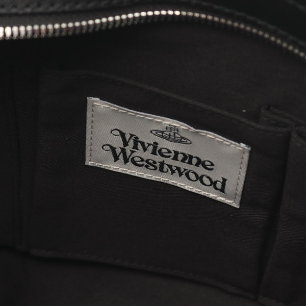 ヴィヴィアンウエストウッド(Vivienne Westwood)ヴィヴィアン