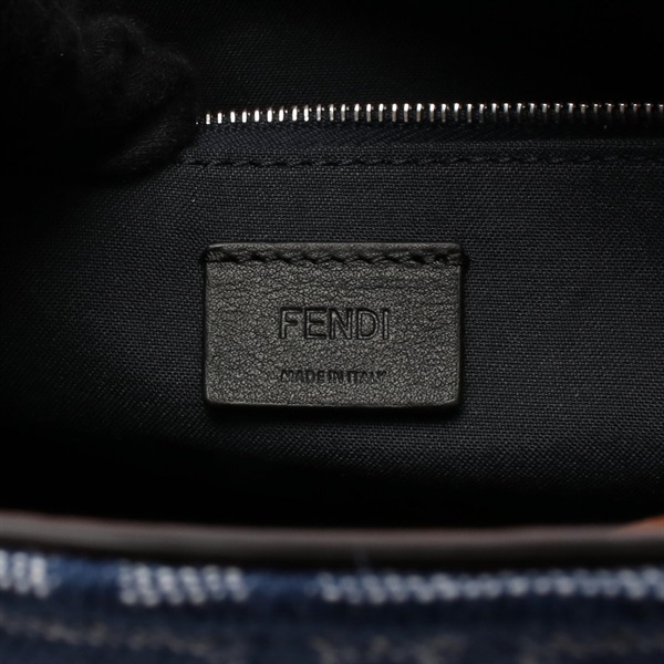 フェンディ(FENDI)フェンディ FFショッピングバッグ スモール 