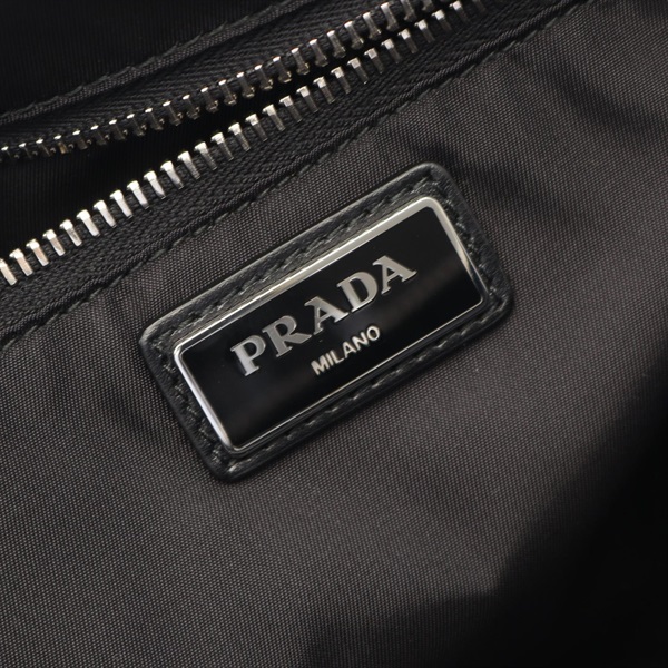 プラダ PRADA TESSUTO POCKET リュックサック バックパック バッグ ナイロン レディース ブラック系 / カーキ系 2VZ043 【中古】 プラダ(PRADA)プラダ TESSUTO POCKET リュックサック バックパック