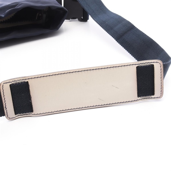 グッチ(GUCCI)グッチ クレスト ショルダーバッグ バッグ レディース  