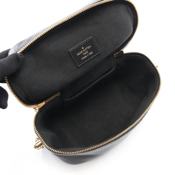 Louis Vuitton ベルビューPM モノグラム　 ハンドバッグ（中古品） ルイ・ヴィトン(LOUIS VUITTON)ルイ・ヴィトン ヴァニティPM