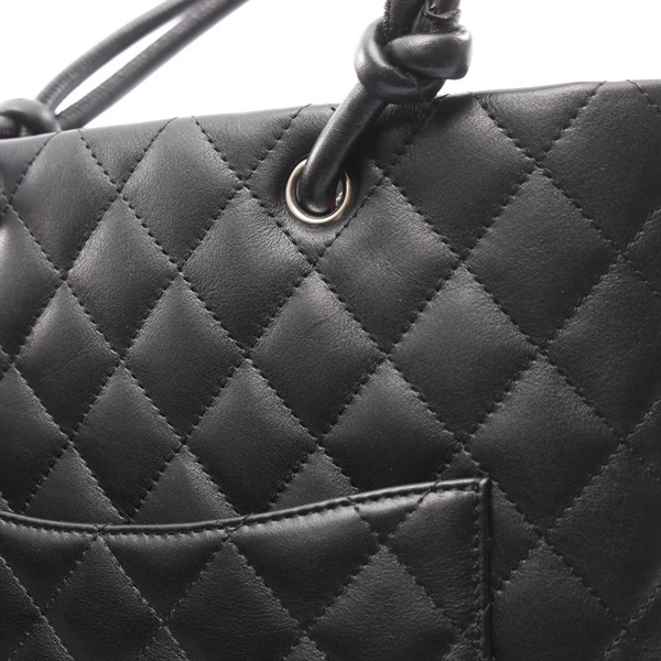 シャネル(CHANEL)シャネル カンボンライン ミディアム トートバッグ