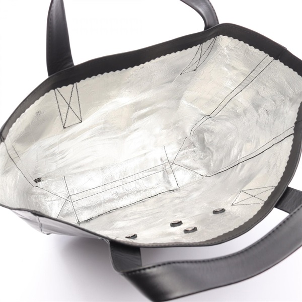 ヴィヴィアンウエストウッド(Vivienne Westwood)ヴィヴィアン