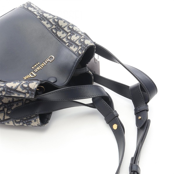 日本未入荷【 DIOR 】バケットバッグ たたき売り ディオール 残りわずか！Dior Wicker バケットバッグ かごバッグ (Dior