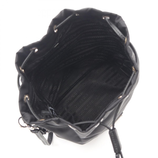 プラダ(PRADA)プラダ Re-Nylon ポーチ バッグ レディース