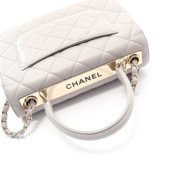 シャネル(CHANEL)シャネル トレンディCC トップハンドル ハンドバッグ