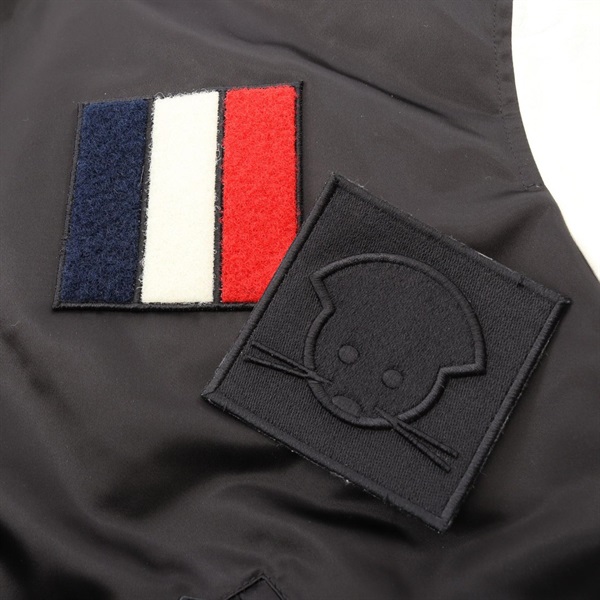 モンクレール(MONCLER)モンクレール COUESNON スタジャン 衣料品  