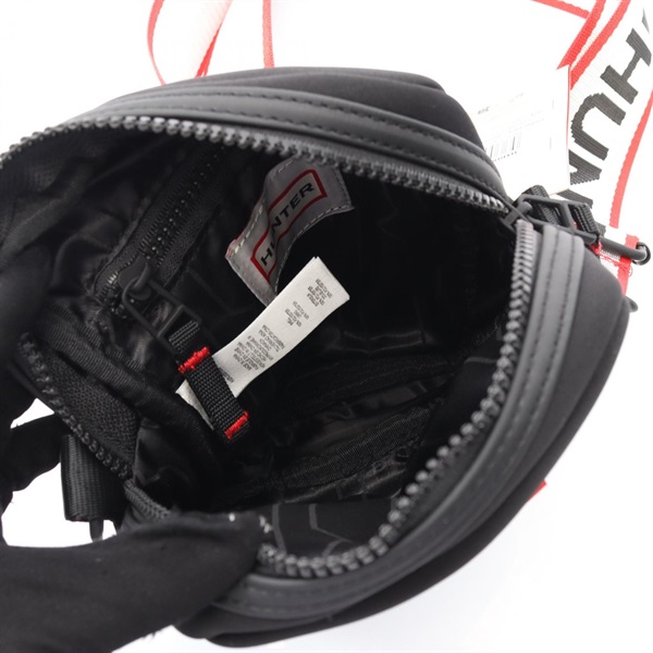 ハンター(HUNTER)ハンター DUNLUDE WOVEN TAPE STRAP CROSSBODY BAG