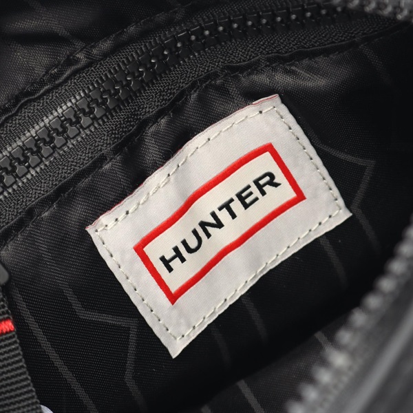 ハンター HUNTER DUNLUDE WOVEN TAPE STRAP CROSSBODY BAG ショルダーバッグ バッグ ポリエステル メンズ レディース ブラック系 HXRU0051252 【新品】 ハンター(HUNTER)ハンター DUNLUDE WOVEN TAPE STRAP CROSSBODY BAG