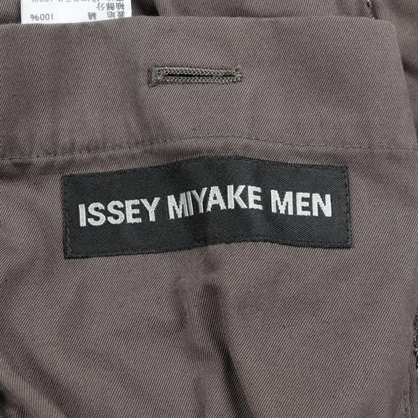 イッセイミヤケ(ISSEY MIYAKE)イッセイミヤケ その他ジャケット 衣料品  