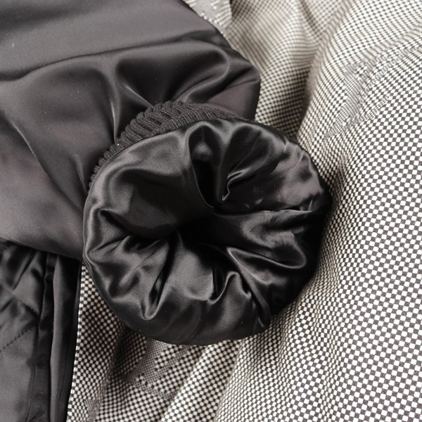 ルイ・ヴィトン LOUIS VUITTON LOUIS VUITTON × NIGO エンブロイダリー LVマウンテンアビエイター ブルゾン 衣料品 アウター ナイロン メンズ ブラック系 HJB02ERSL 【中古】 ルイ・ヴィトン(LOUIS VUITTON)ルイ・ヴィトン LOUIS VUITTON × NIGO