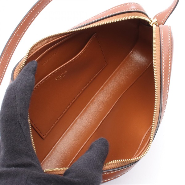 セリーヌ(CELINE)セリーヌ キュイル トリオンフ ミニカメラバッグ