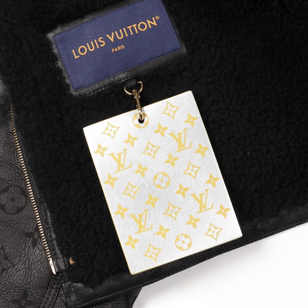 ルイ・ヴィトン(LOUIS VUITTON)ルイ・ヴィトン シアリングエンボス