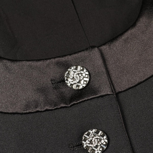 シャネル(CHANEL)シャネル ココマークボタン ノーカラージャケット