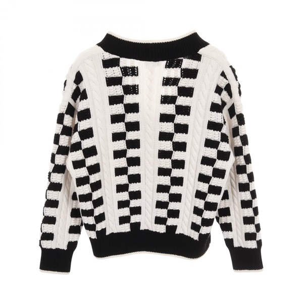 シャネル(CHANEL)シャネル ココマークボタン ニット 衣料品 トップス