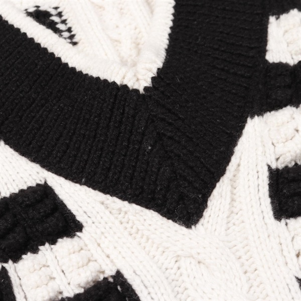 シャネル(CHANEL)シャネル ココマークボタン ニット 衣料品 トップス