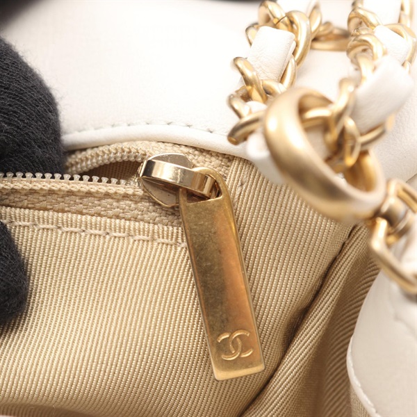 シャネル(CHANEL)シャネル マトラッセ ショルダーバッグ バッグ