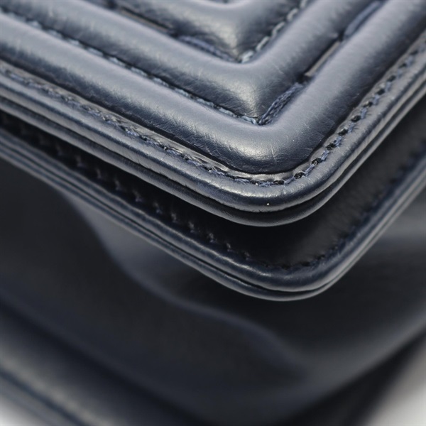CHANEL（シャネル）　ボーイシャネル　ワイルドステッチ　レザー　　21番台　ショルダーバッグ　グレー 楽天市場】【中古】CHANEL（シャネル）ボーイシャネル 25 ワイルド