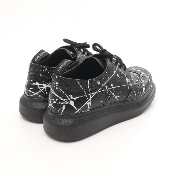 アレキサンダーマックイーン(Alexander McQueen)アレキサンダー