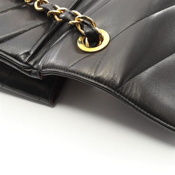 シャネル(CHANEL)シャネル Vステッチ ショルダーバッグ バッグ