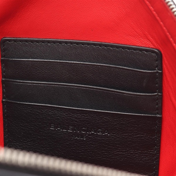 バレンシアガ(BALENCIAGA)バレンシアガ トライアングル セカンドバッグ