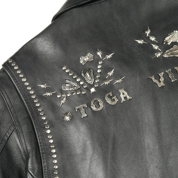 トーガビリリース(TOGA VIRILIS)トーガビリリース 革ジャン 衣料品