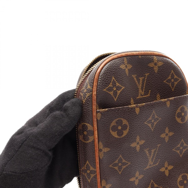 ルイ・ヴィトン(LOUIS VUITTON)ルイ・ヴィトン ポシェットガンジュ