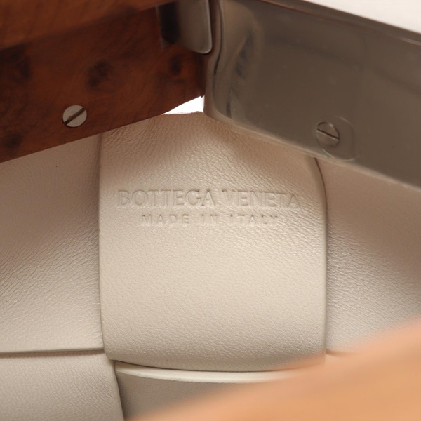 ボッテガヴェネタ(BOTTEGA VENETA)ボッテガヴェネタ BVスナップ ザ