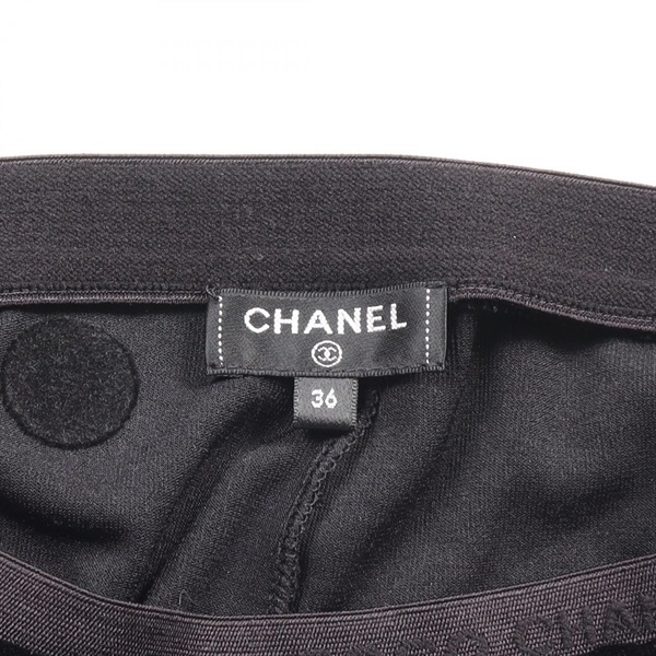 シャネル(CHANEL)シャネル モチーフ付き パンツ 衣料品 ボトムス  