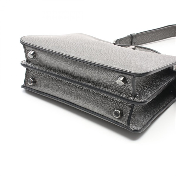 フェンディ(FENDI)フェンディ ピーカブー アイシーユー スモール