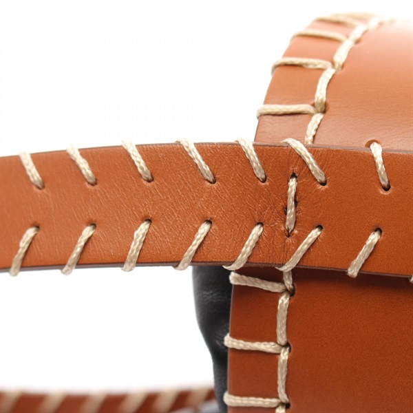 CHLOE(クロエ) LOUELA スモールバケットバッグ [正規品/関税込] クロエ(Chloe)クロエ LOUELA SMALL BUCKET ショルダーバッグ