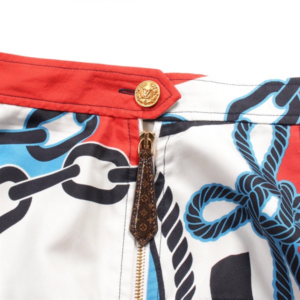 【新品】タグ付♡ LOUIS VUITTONルイヴィトン♡スカート ルイ・ヴィトン(LOUIS VUITTON)ルイ・ヴィトン スカート 衣料品