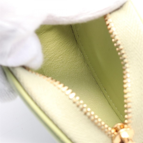 CELINE - セリーヌ CELINE トリオンフ AirPodsケース 携帯・スマホアクセサリー アクセサリー レザー レディース グリーン系 U･SD･0212 【中古】 セリーヌ(CELINE)セリーヌ トリオンフ AirPodsケース 携帯・スマホ