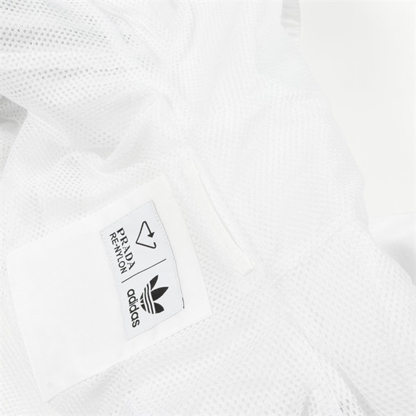 プラダ(PRADA)プラダ PRADA × adidas Re-Nylon ナイロン プラダ(PRADA)プラダ PRADA × adidas Re-Nylon ナイロン