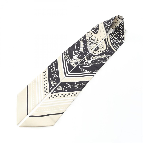 エルメス(HERMES)エルメス ツイリー Festival des Amazones Bandana