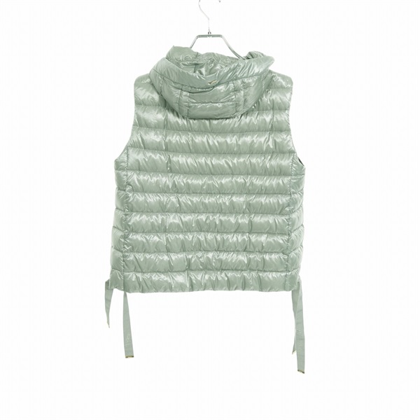 美品　HERNO ヘルノ　キルティング　ダウンベスト サイズ42 グリーン系 HERNO（ヘルノ） ダウンベスト LEGEND IL GILET 大きいサイズあり