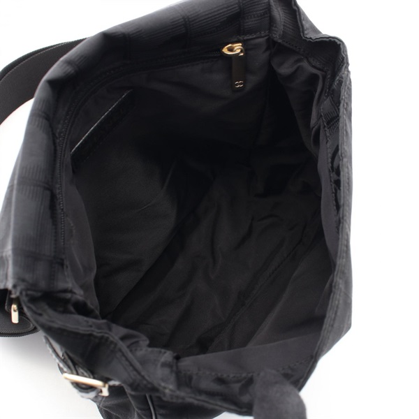 CHANEL シャネル ニュートラベルライン キルティングバッグ 黒 CHANEL New Travel Line Nylon Handbag Chain Shoulder bag