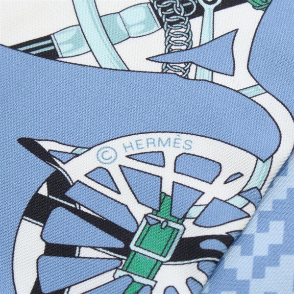 エルメス(HERMES)エルメス マキシツイリー Tout en Carre スカーフ