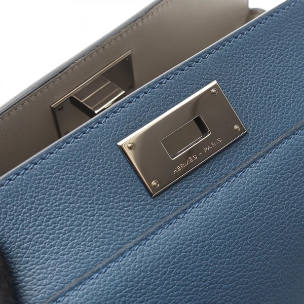 HERMES・エルメス◆バック用BOX エルメスがブームボックスのようなバッグを落とした! At Paris Fashion