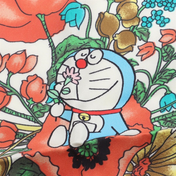 グッチ(GUCCI)グッチ GUCCI × ドラえもん スカーフ 衣料品 レディース